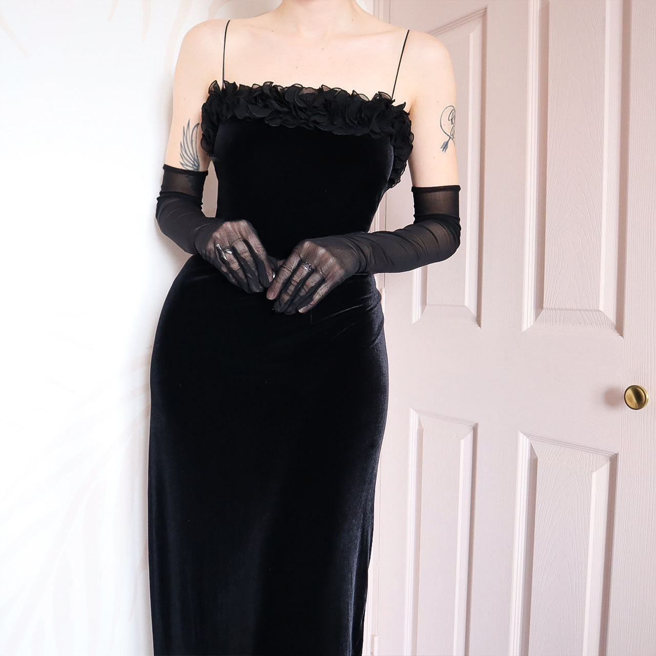 Black velvet Gina Bacconi evening dress UK 14