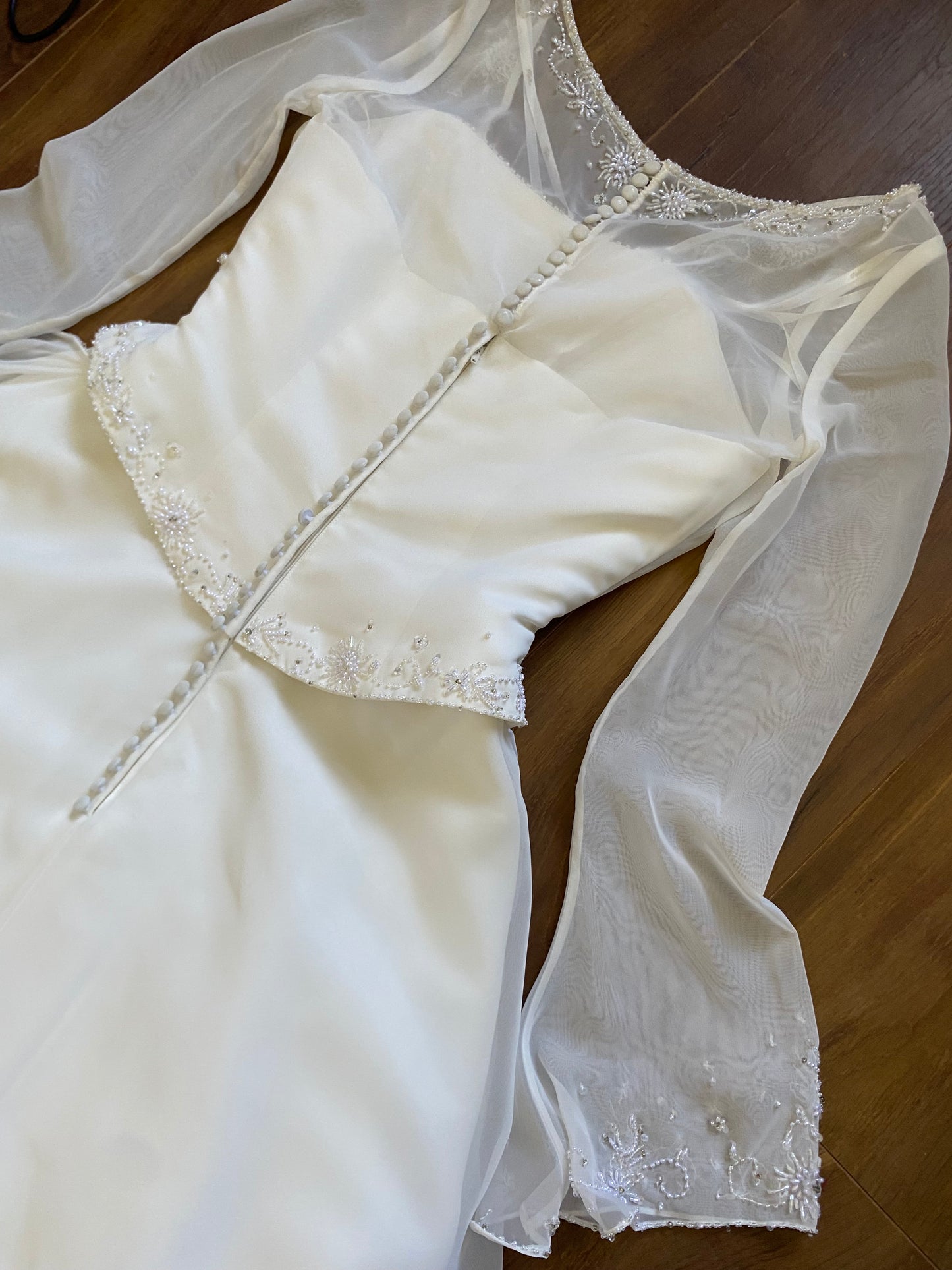 Ivory chiffon long sleeve wedding dress uk 10