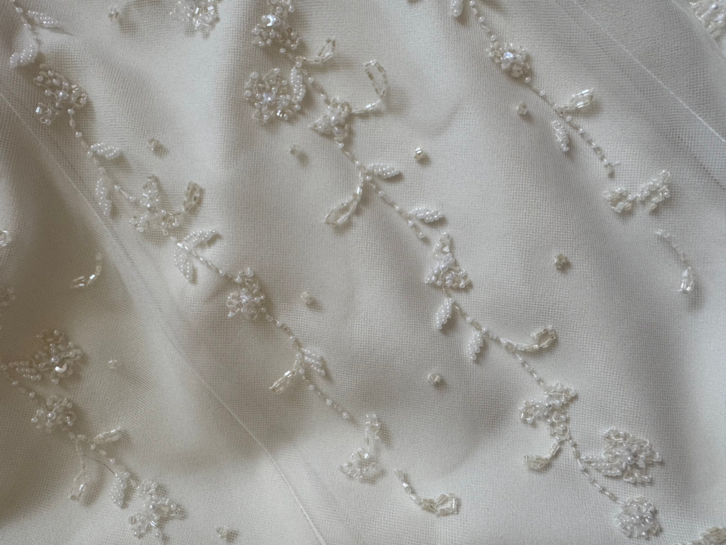 Ivory beaded wedding dress uk 10-12