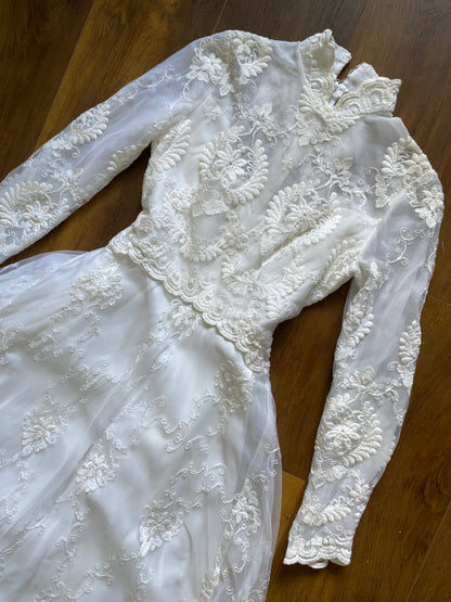 Ellis white lace long sleeve wedding dress uk 10