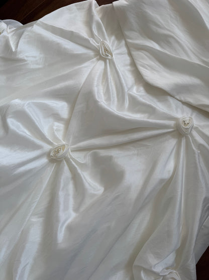 White draped a-line wedding dress uk 10-12