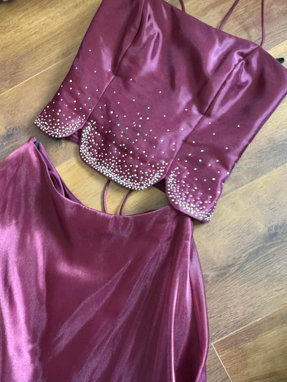 Burgundy organza 3-piece top, skirt & shawl prom set uk 10-12