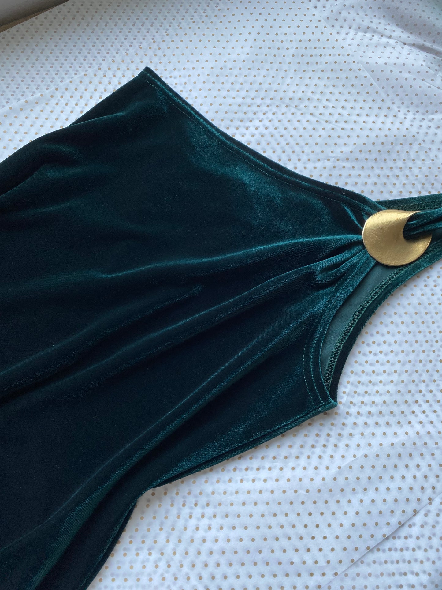 Gina Bacconi green velvet one shoulder evening dress UK 10