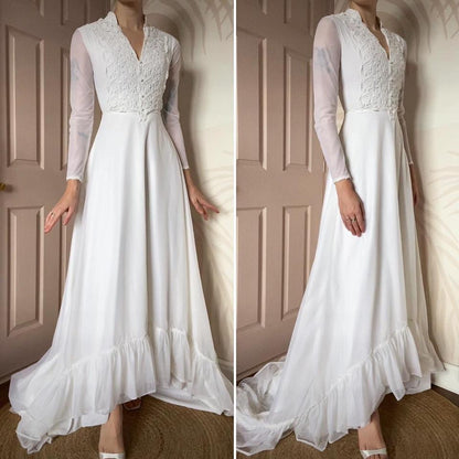 White vintage long sleeve 70s wedding dress UK 4/6