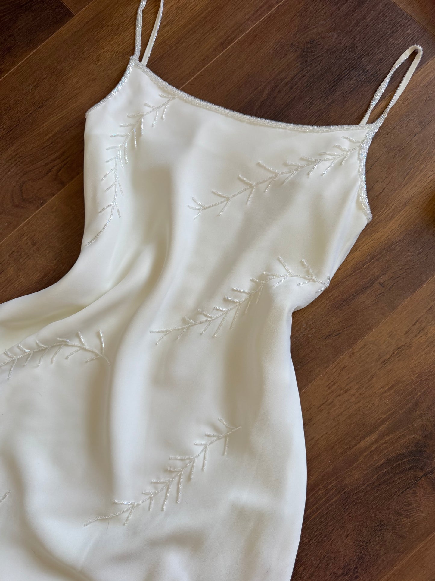 Ivory chiffon beaded wedding dress uk 14
