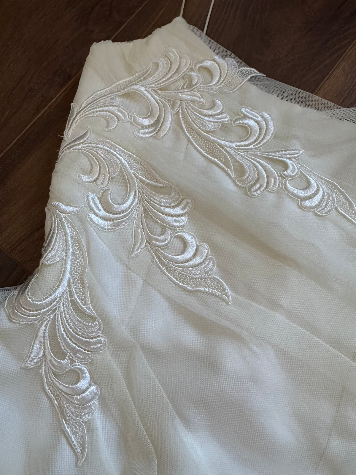 Petite ivory dreamy wedding or evening dress uk 10-12