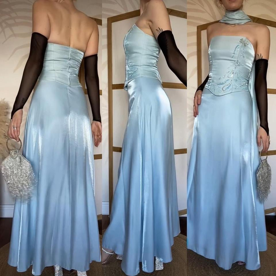 Ice blue Dynasty 3-piece prom set uk 8