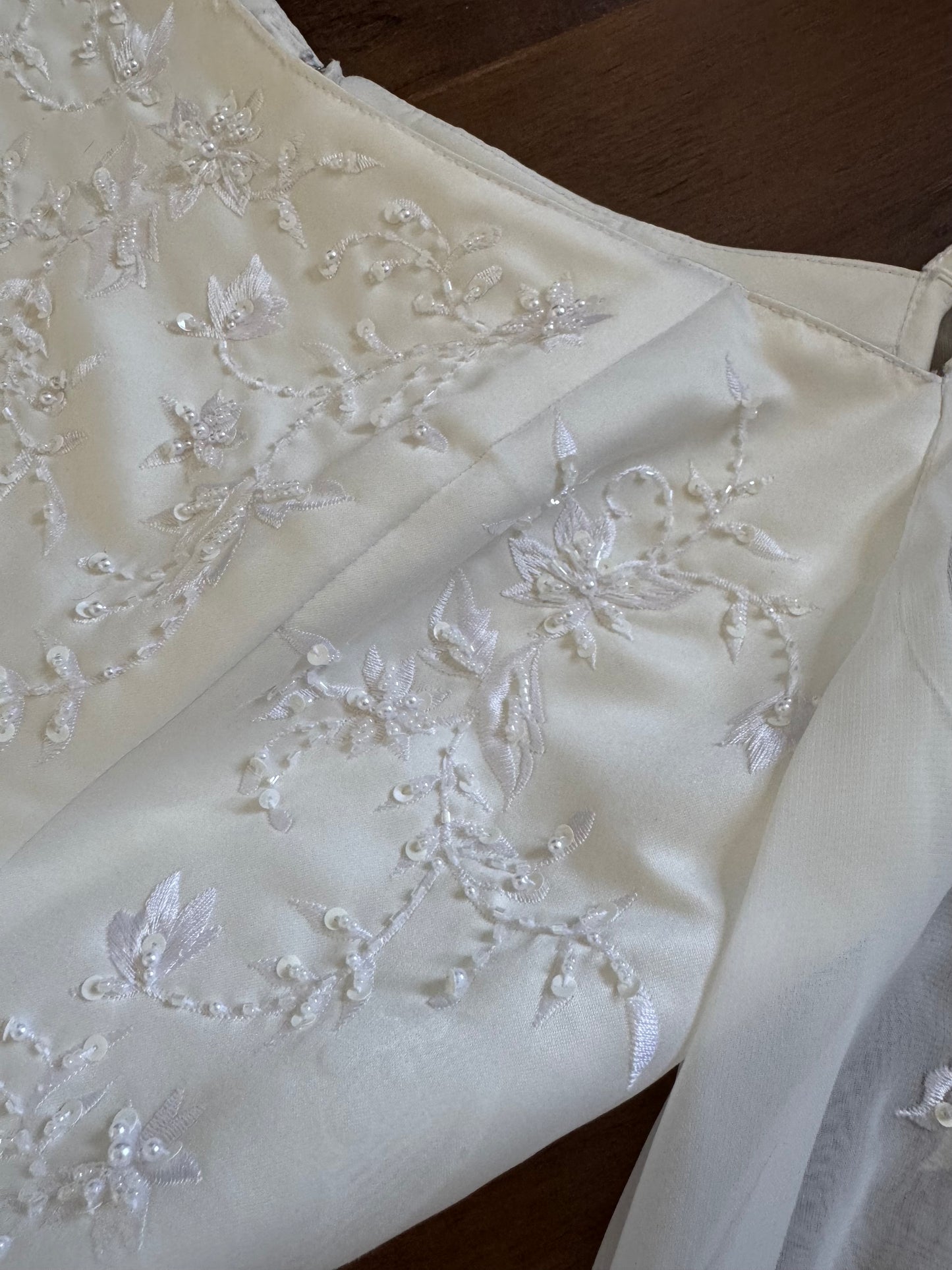 Ivory 2000s long sleeve ethereal wedding dress uk 14