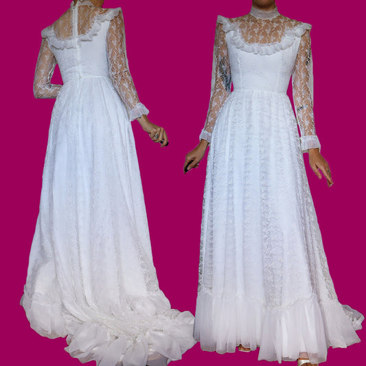 White 70s lace long sleeve high neck wedding dress UK 10