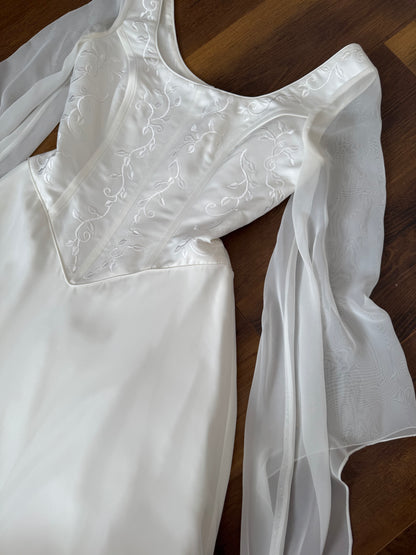 Sincerity ivory long sleeve wedding dress uk 14
