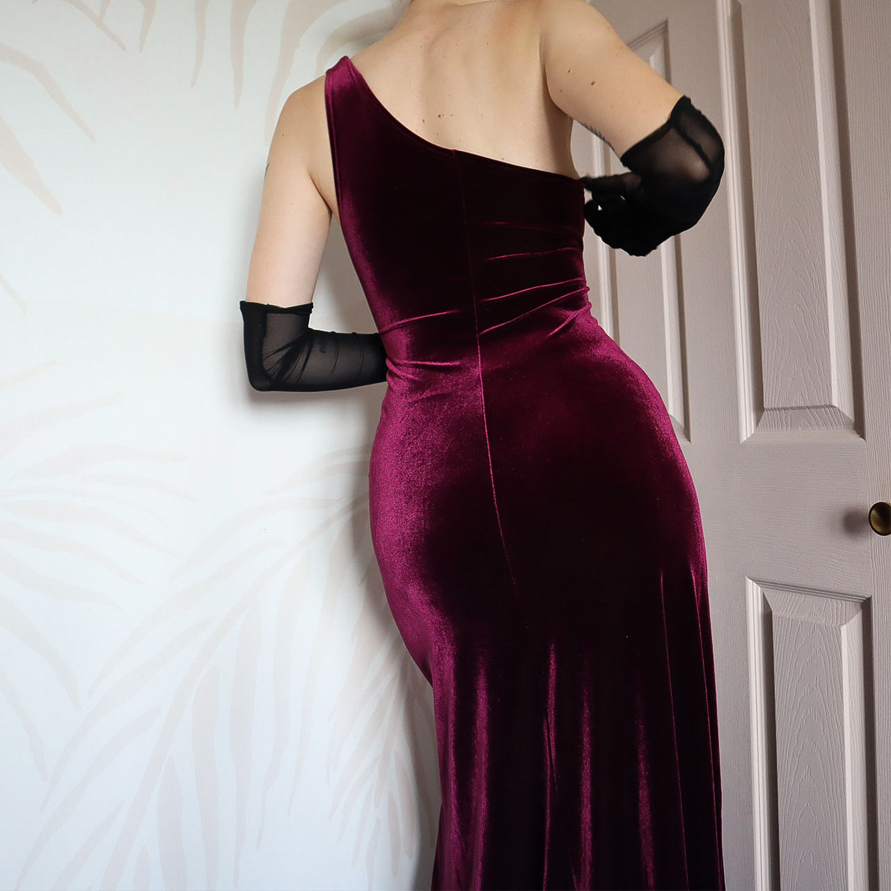 Gina Bacconi purple velvet one shoulder dress UK 14