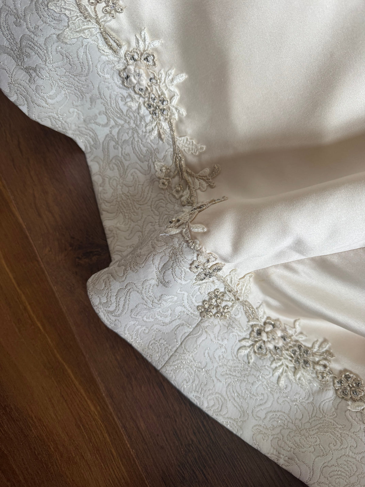 Strapless a-line cream ethereal wedding dress uk 10