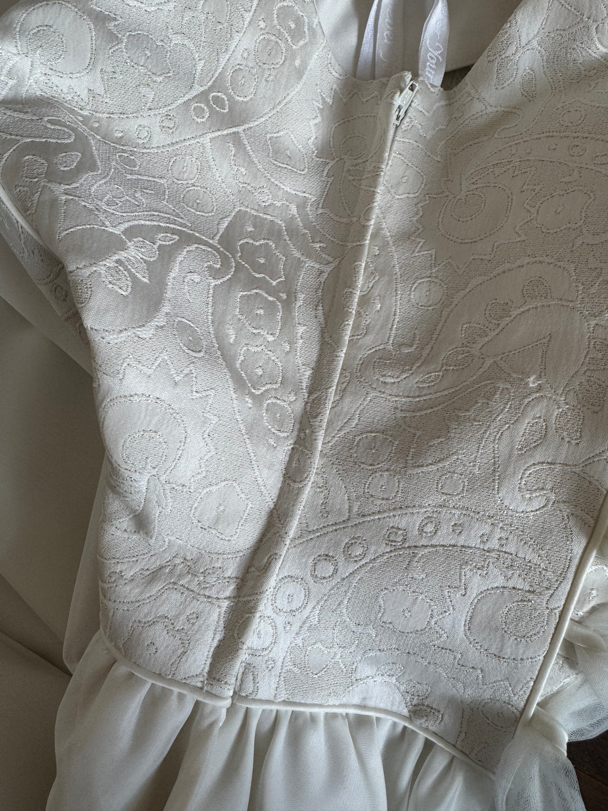 Ivory fit & flare wedding dress uk 12-14