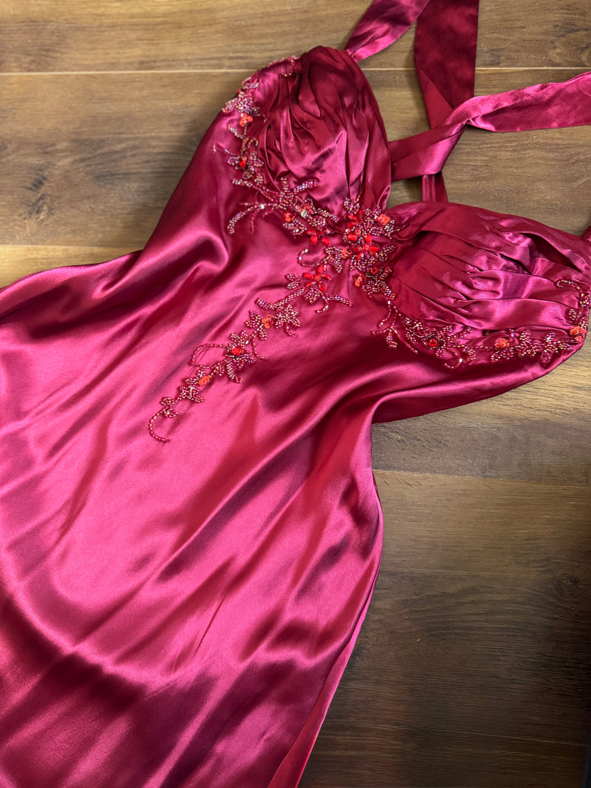 Red satin fishtail prom dress uk 12
