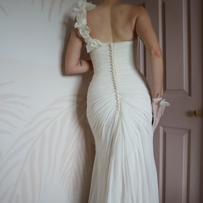 White gathered one shoulder wedding gown UK 10