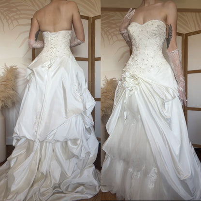 Warm ivory strapless a-line wedding dress uk 12