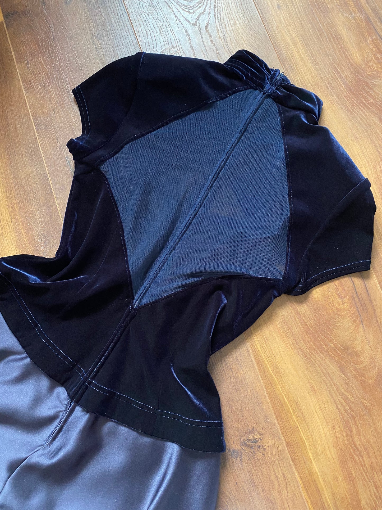 Tadashi navy high neck a-line evening dress uk 10