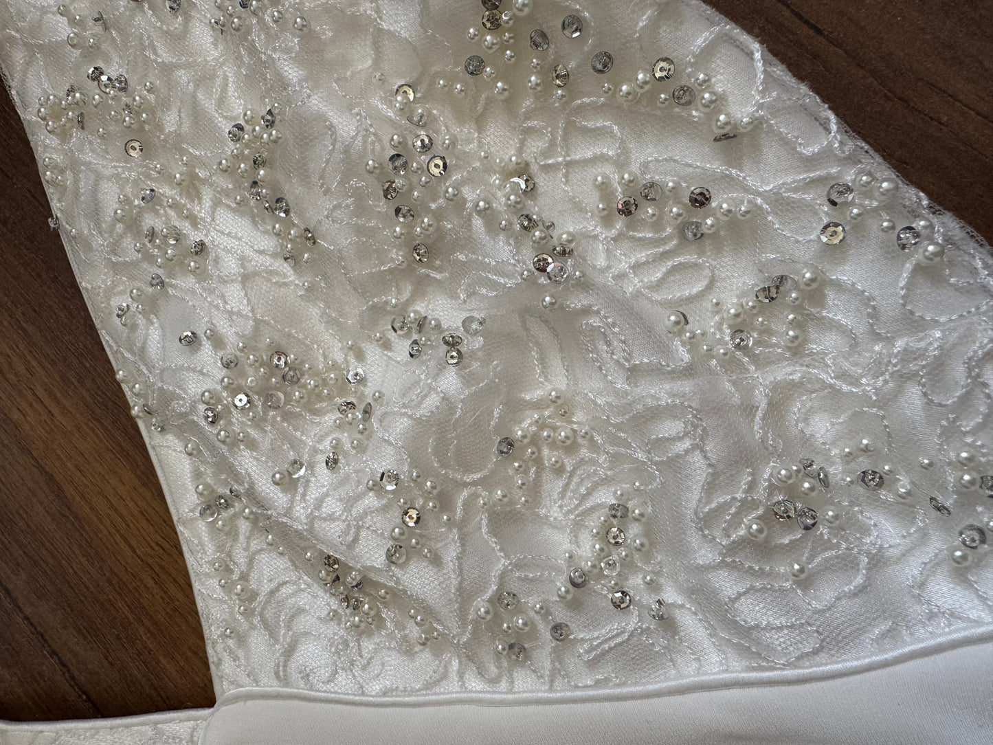 Ivory lace bust wedding dress uk 8