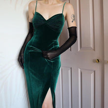 Load image into Gallery viewer, Green Velvet Bernshaw Bodycon Dress UK 16
