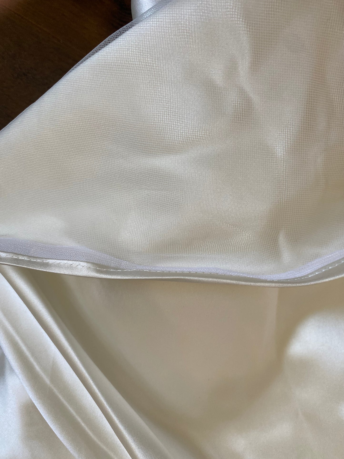 Ivory satin fit & flare wedding dress uk 8-10