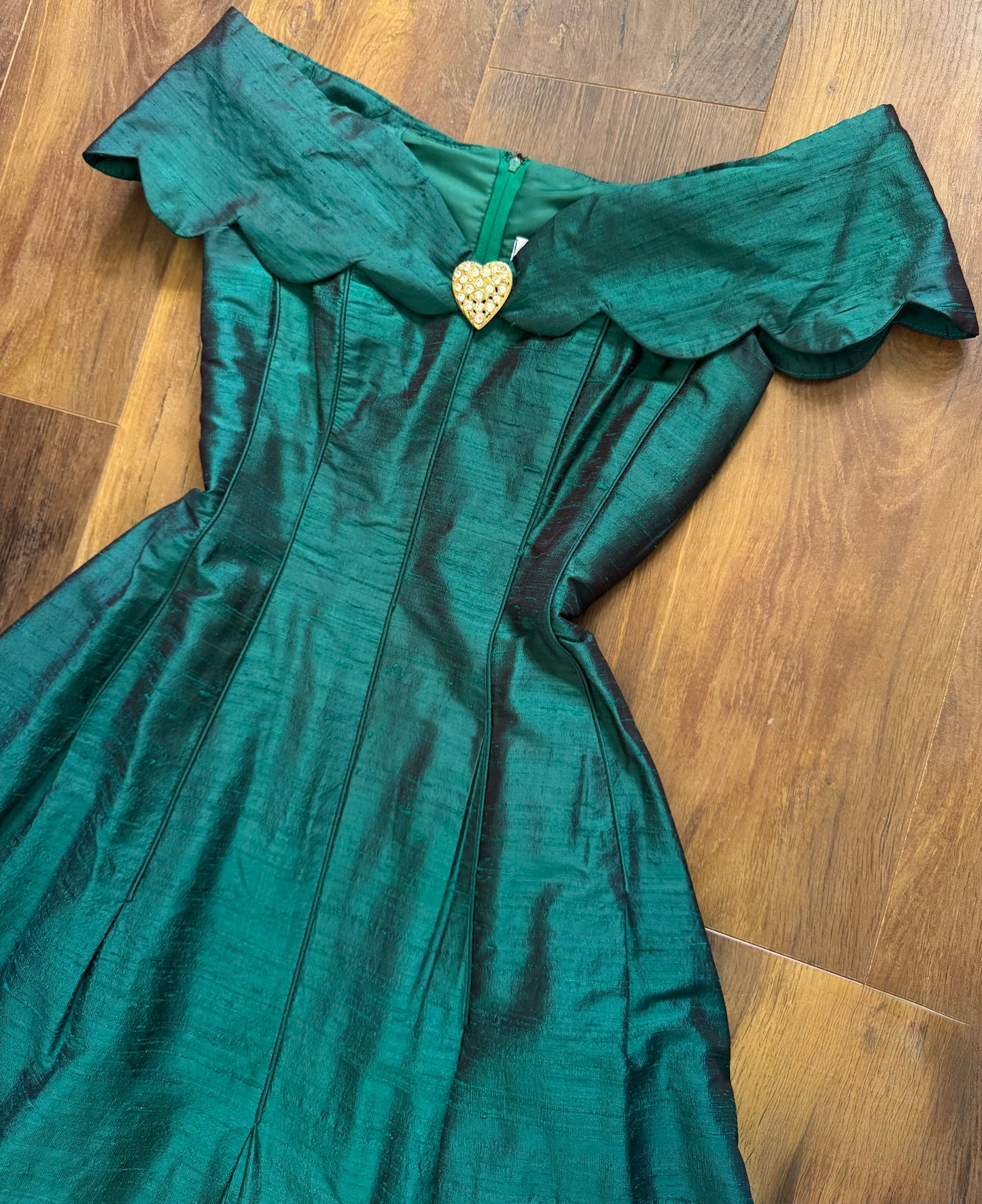 Green 100% silk John Charles evening dress uk 10