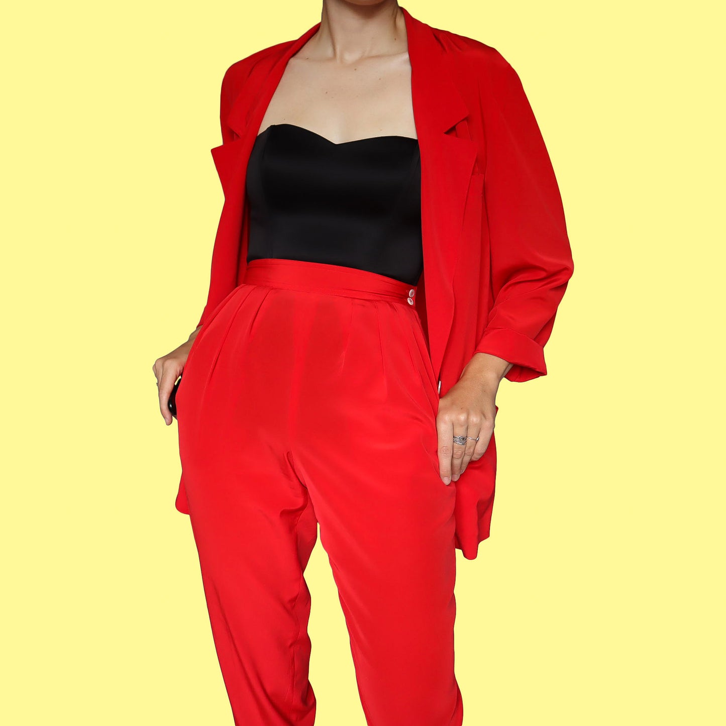 Red relaxed 2 piece trouser suit UK 6-8