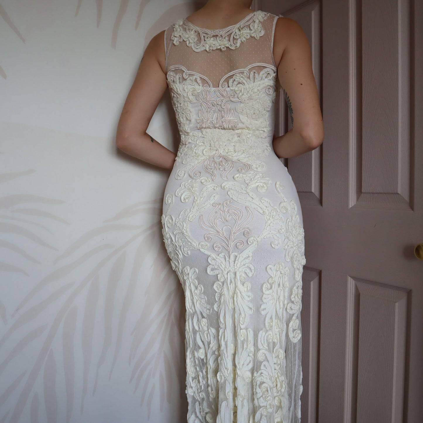 Off white lace stretch wedding dress UK 10