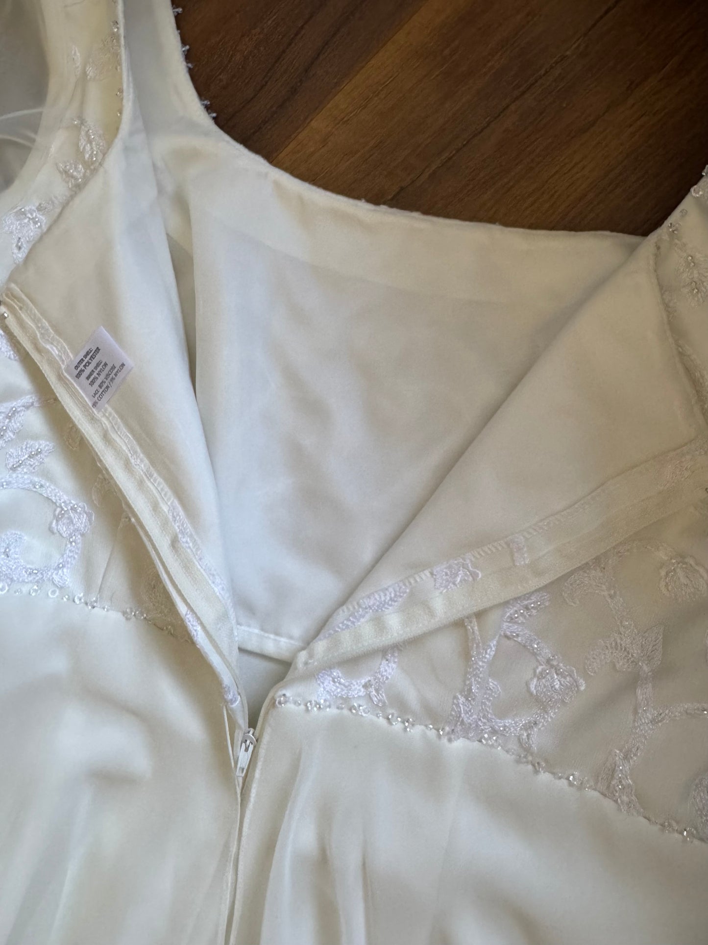 Amanda Wyatt 90s ivory long sleeve ethereal wedding dress uk 18