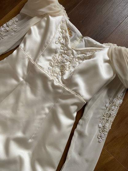 Cream off shoulder fitted wedding dress UK 12