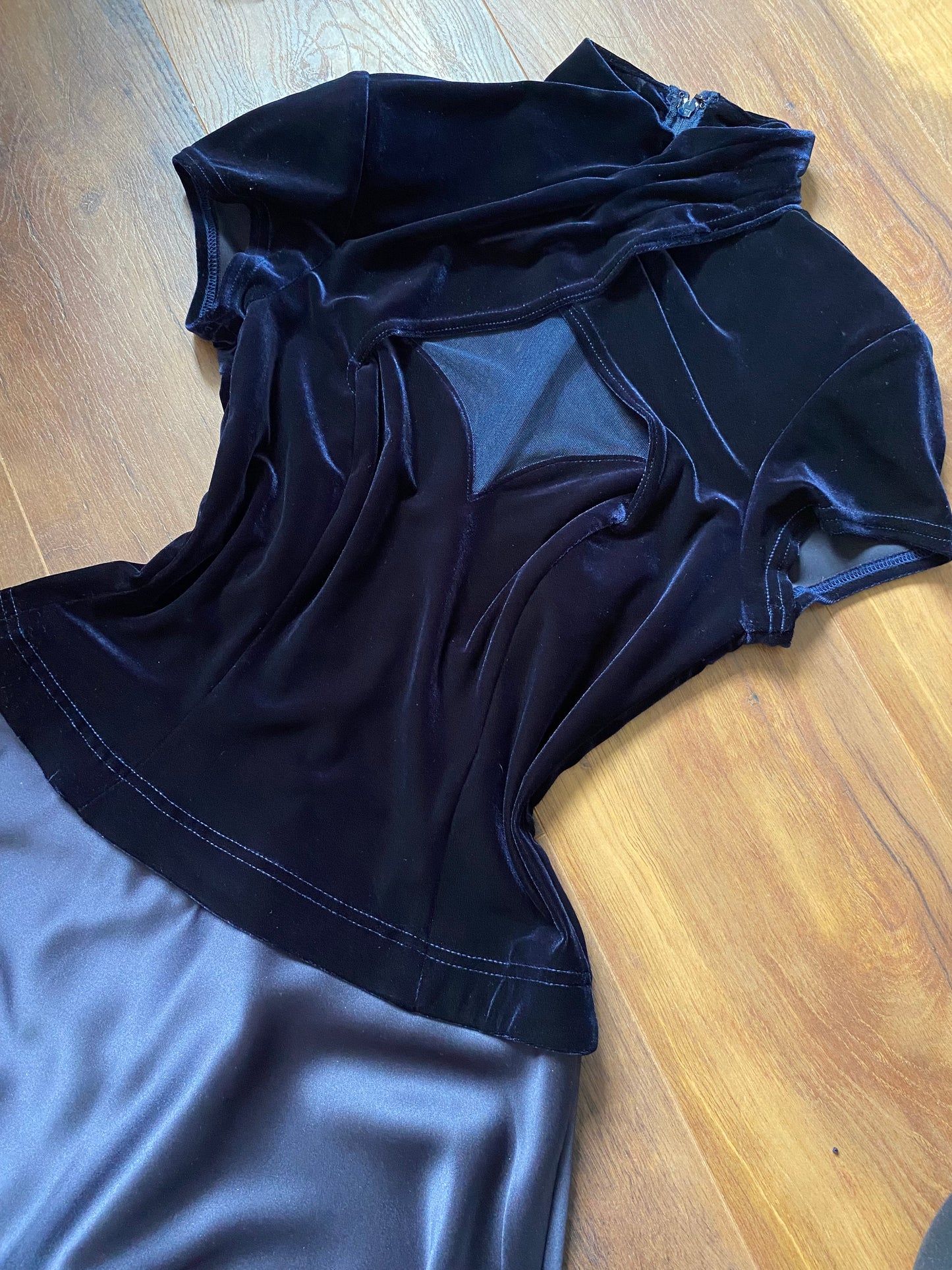 Tadashi navy high neck a-line evening dress uk 10