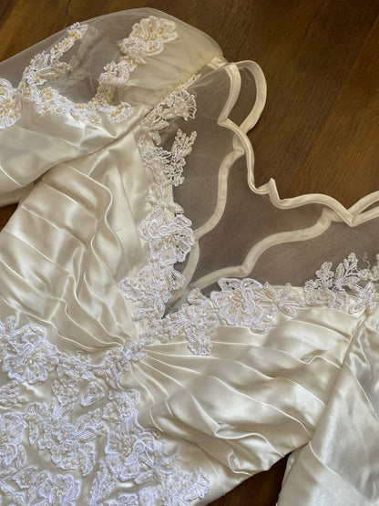 Ivory satin 80s lace & pearl wedding dress UK 12