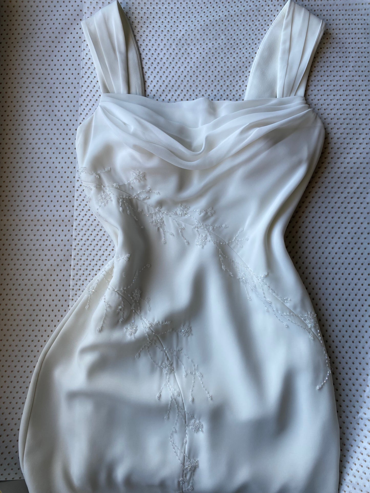 White Victoria Jane chiffon wedding dress UK 6