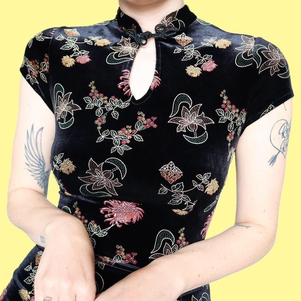 Black velvet short sleeve evening dress UK 12