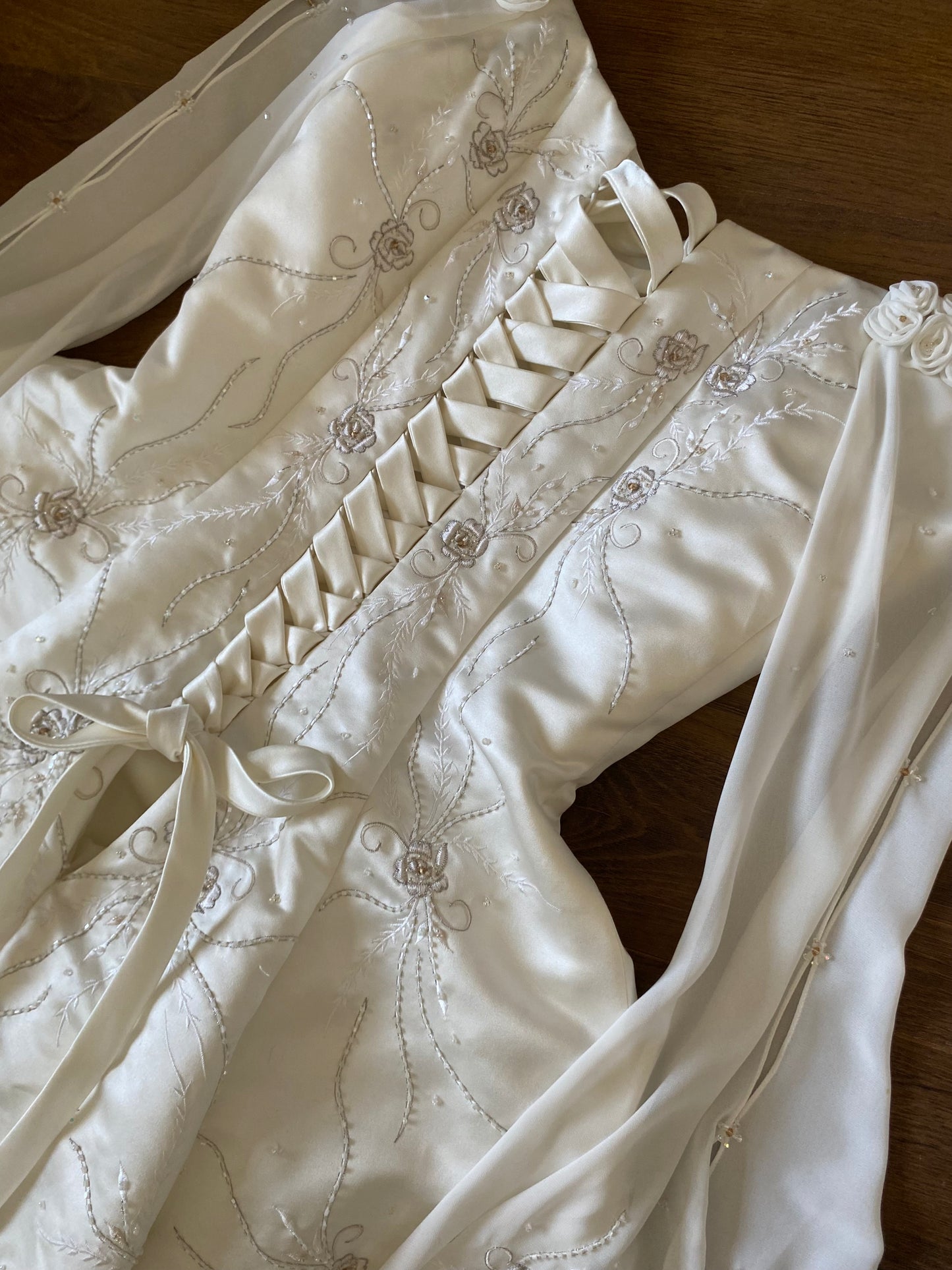 Dreamy off shoulder ivory long sleeve vintage wedding dress uk 12-14