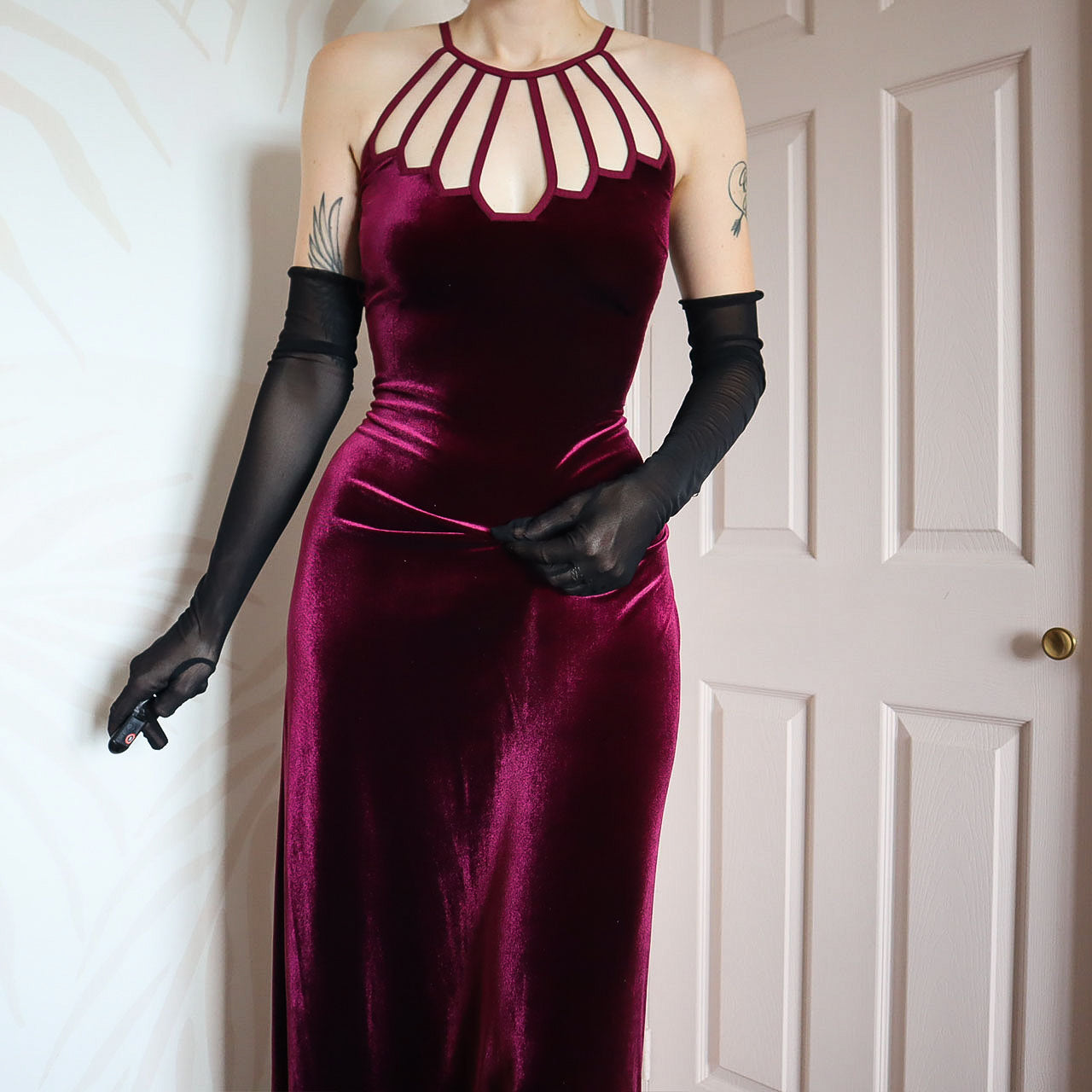 Gina Bacconi burgundy velvet stretch evening gown UK 14