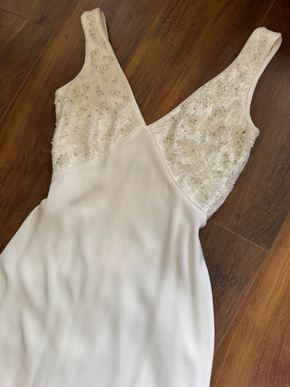 Ivory lace bust wedding dress uk 8