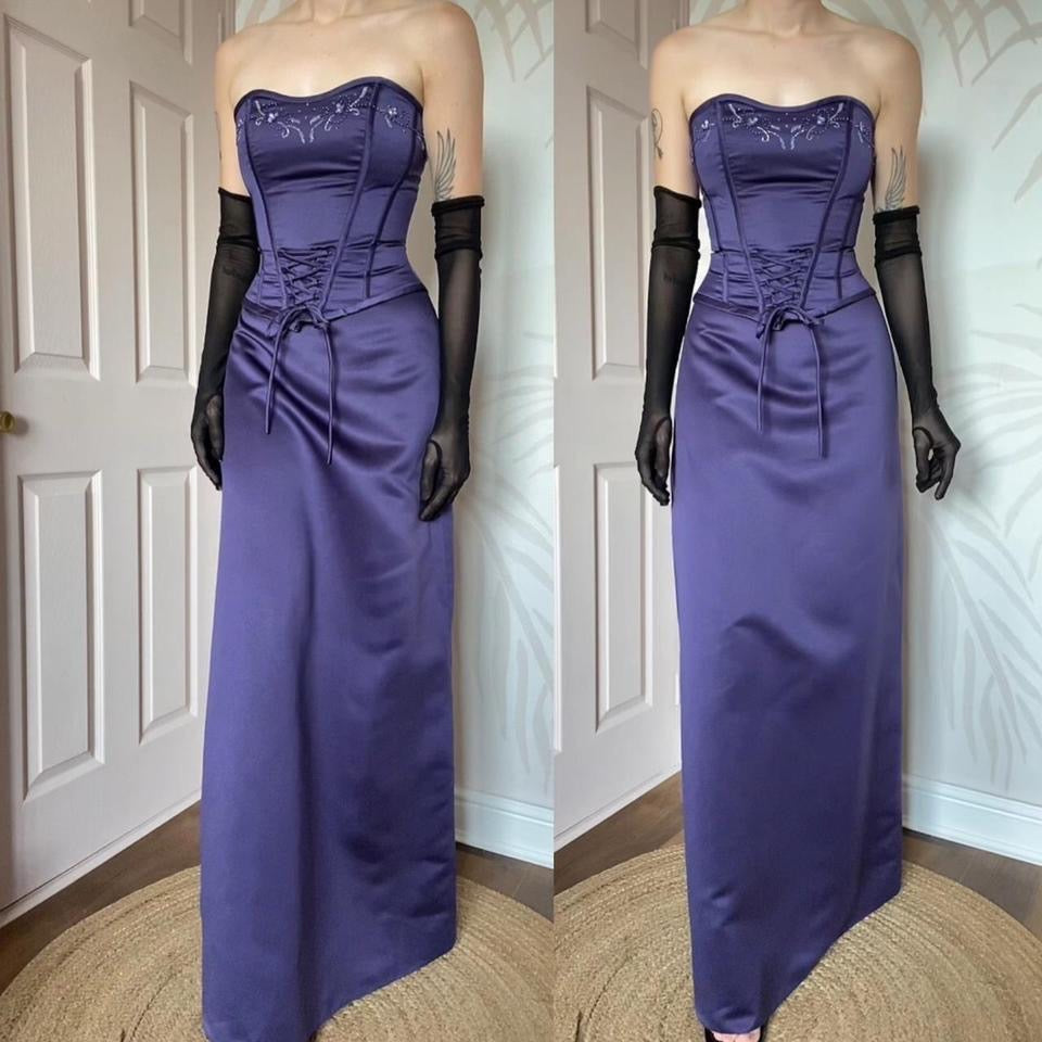 Hilary Morgan purple 2 piece corset & skirt set UK 10
