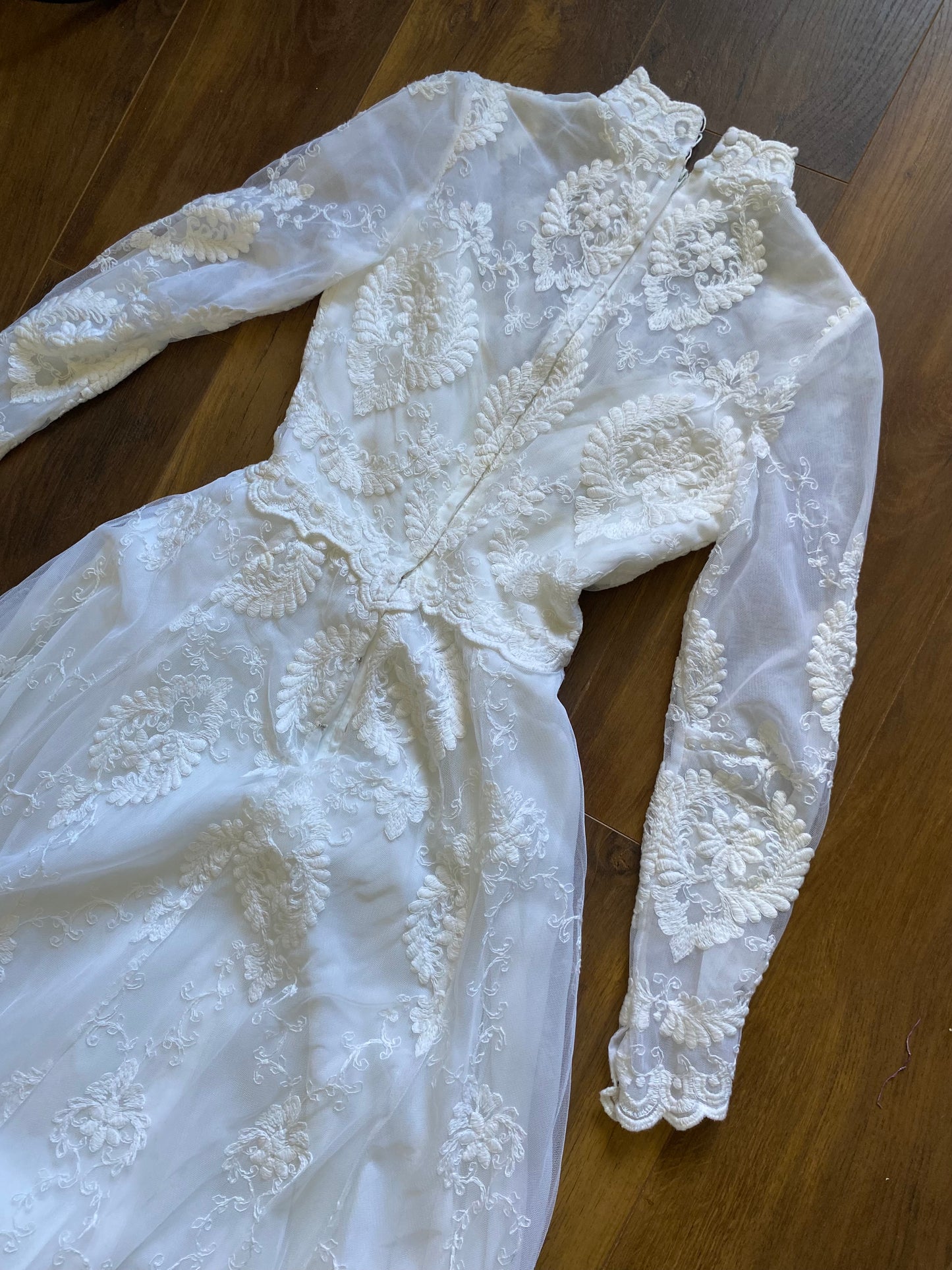 Ellis white lace long sleeve wedding dress uk 10