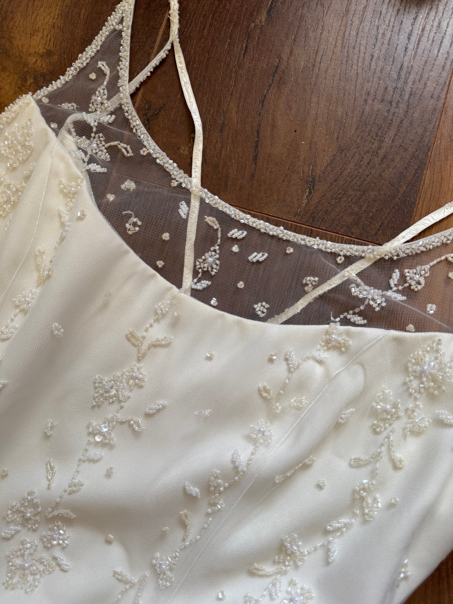 Ivory beaded wedding dress uk 10-12
