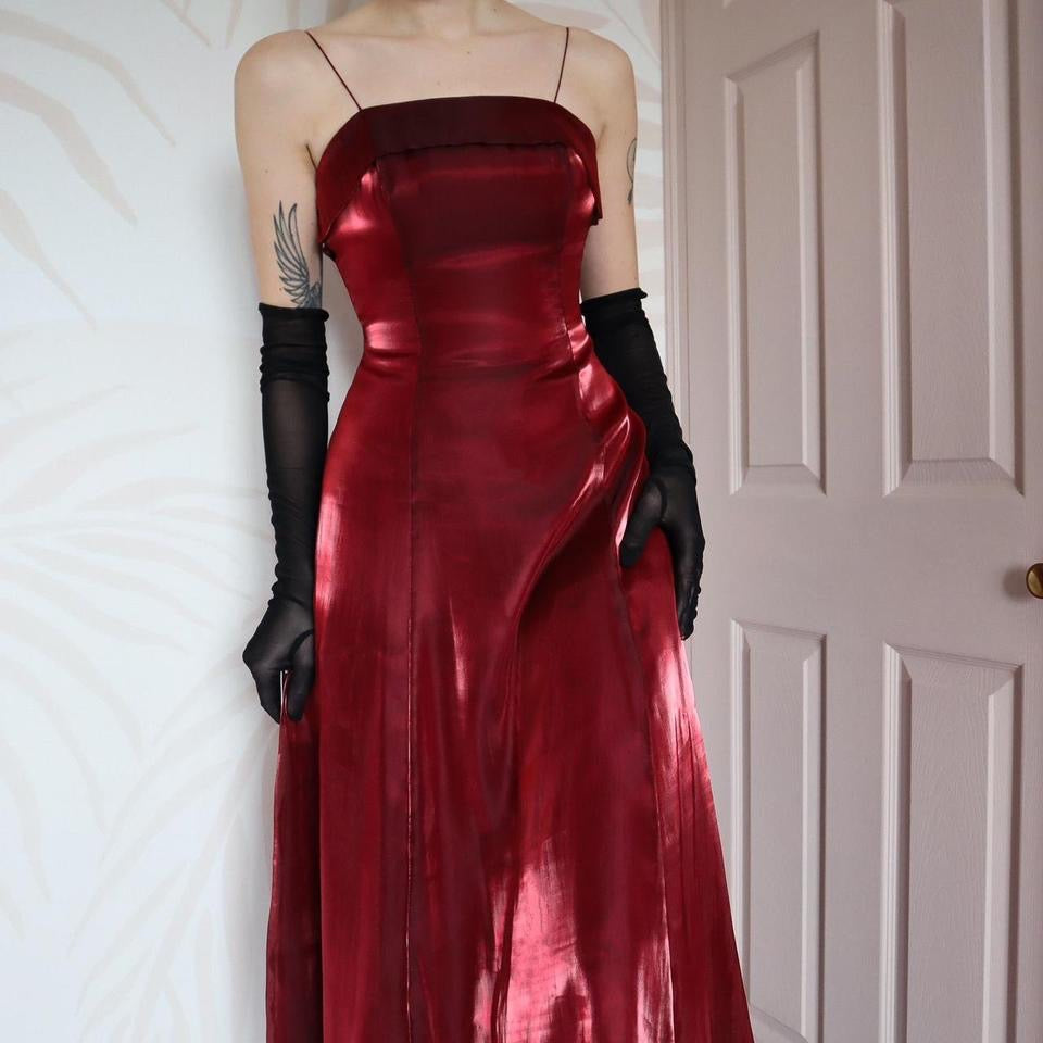 Red Debut shimmery a-line organza dress UK 10