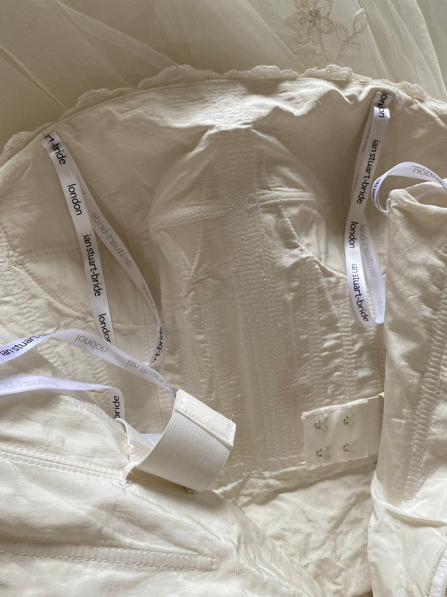 Ian Stuart ivory strapless fit & flare wedding dress UK 10-12