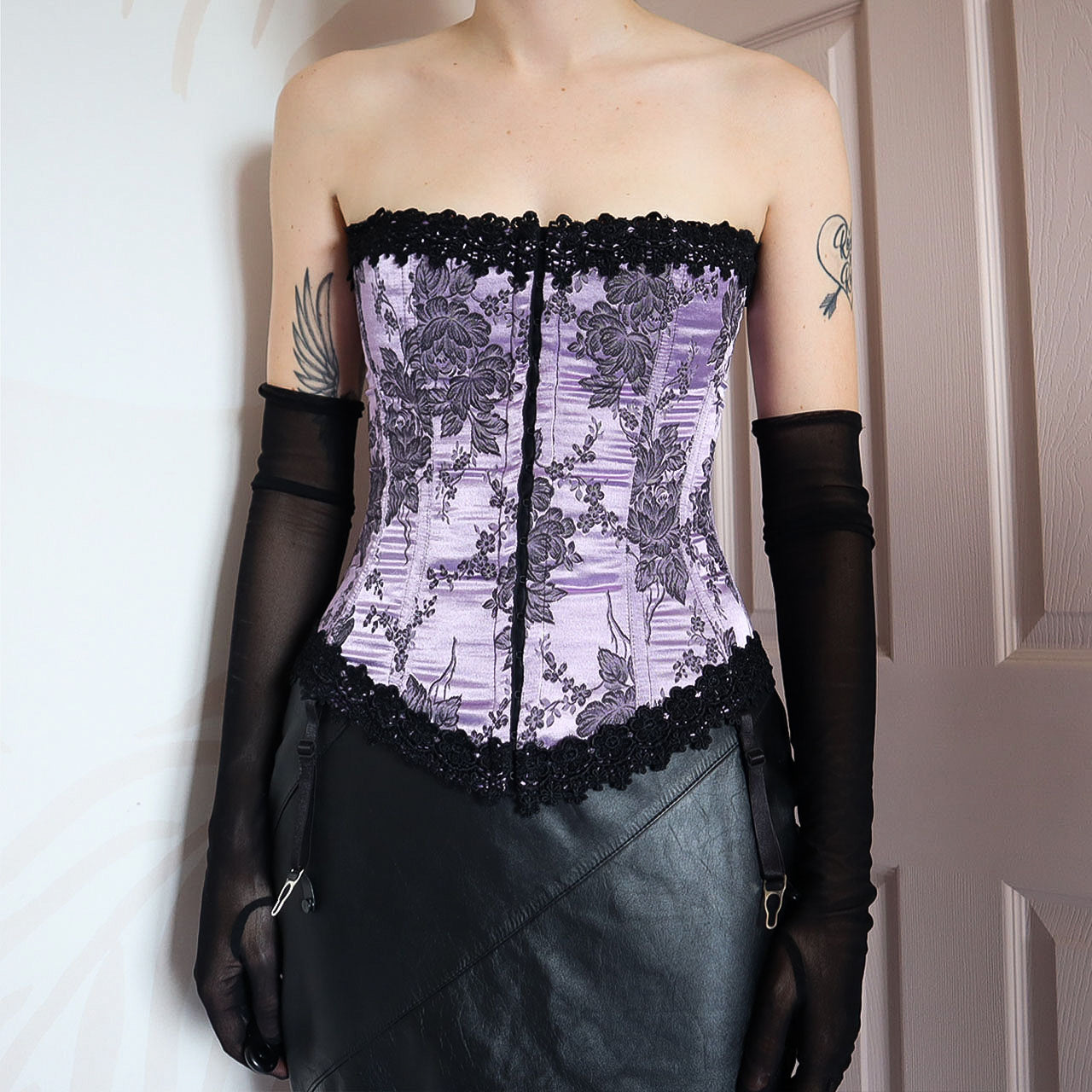 Lilac Shirley of Hollywood floral boned lace up corset UK 10