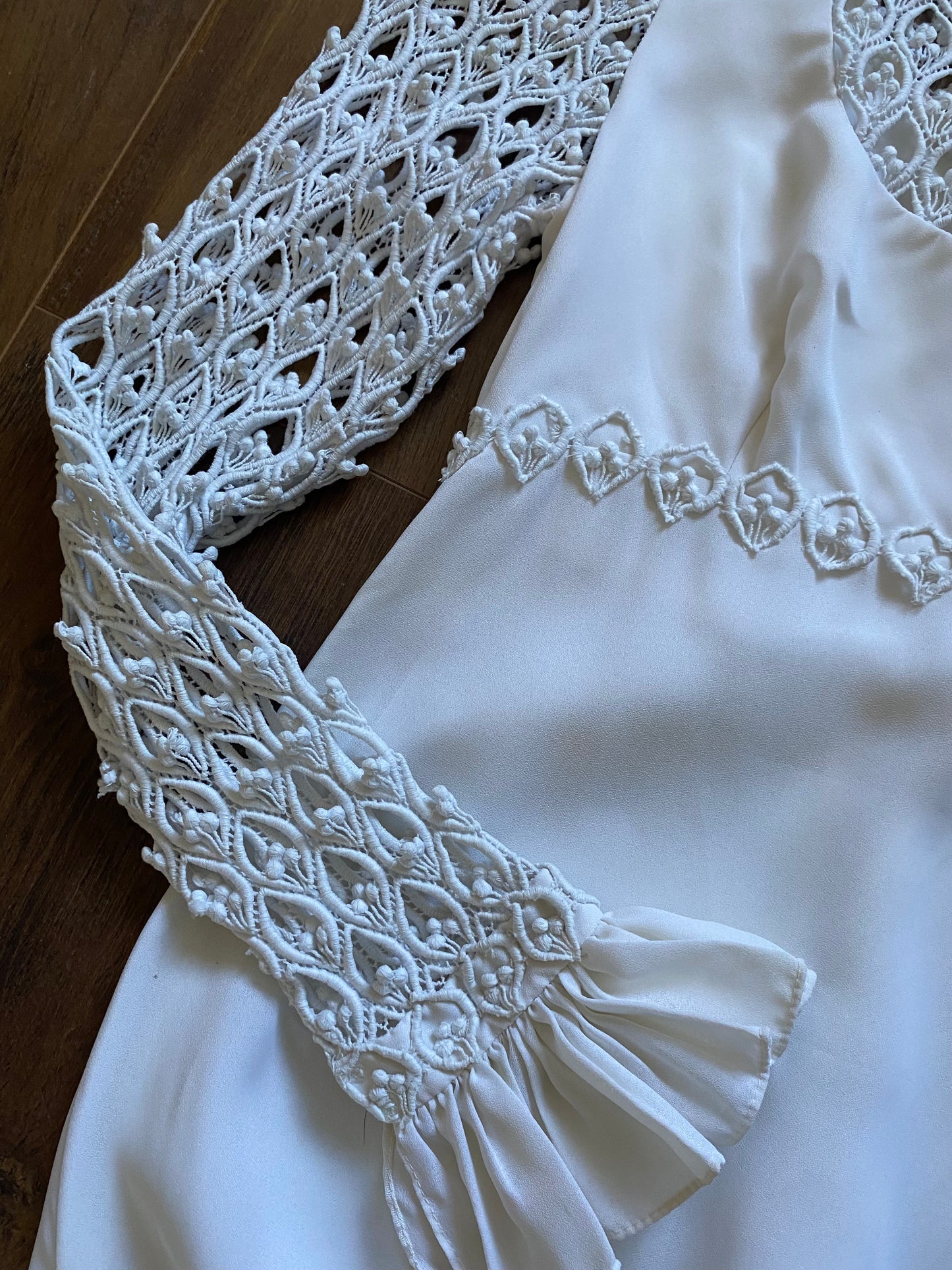 70s long sleeve crochet wedding dress UK 10