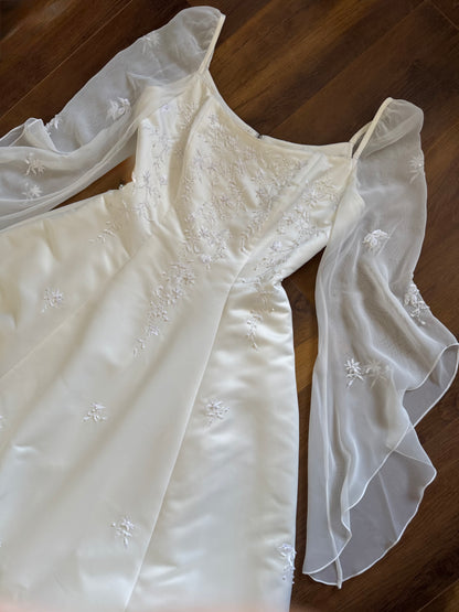 Ivory 2000s long sleeve ethereal wedding dress uk 14