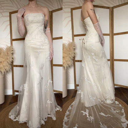 Ivory lace strapless couture wedding dress uk 8-10