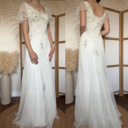 Beautiful ivory floaty wedding dress uk 12