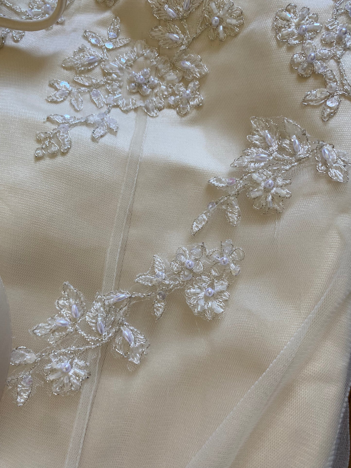 Ivory lace strapless couture wedding dress uk 8-10