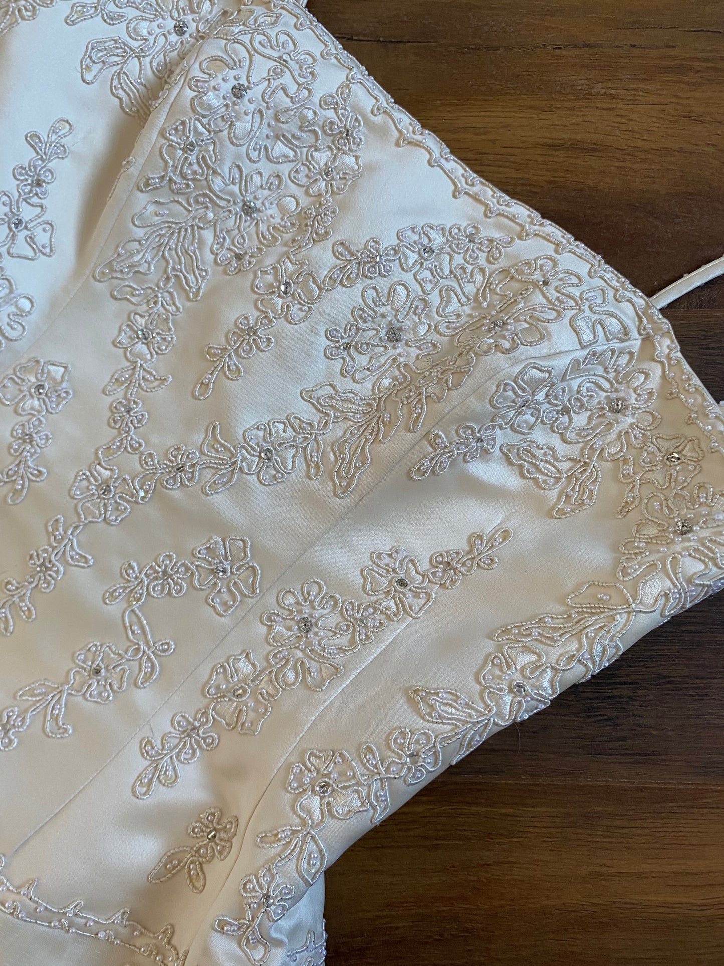 Ivory Benjamin Roberts lace wedding dress uk 12