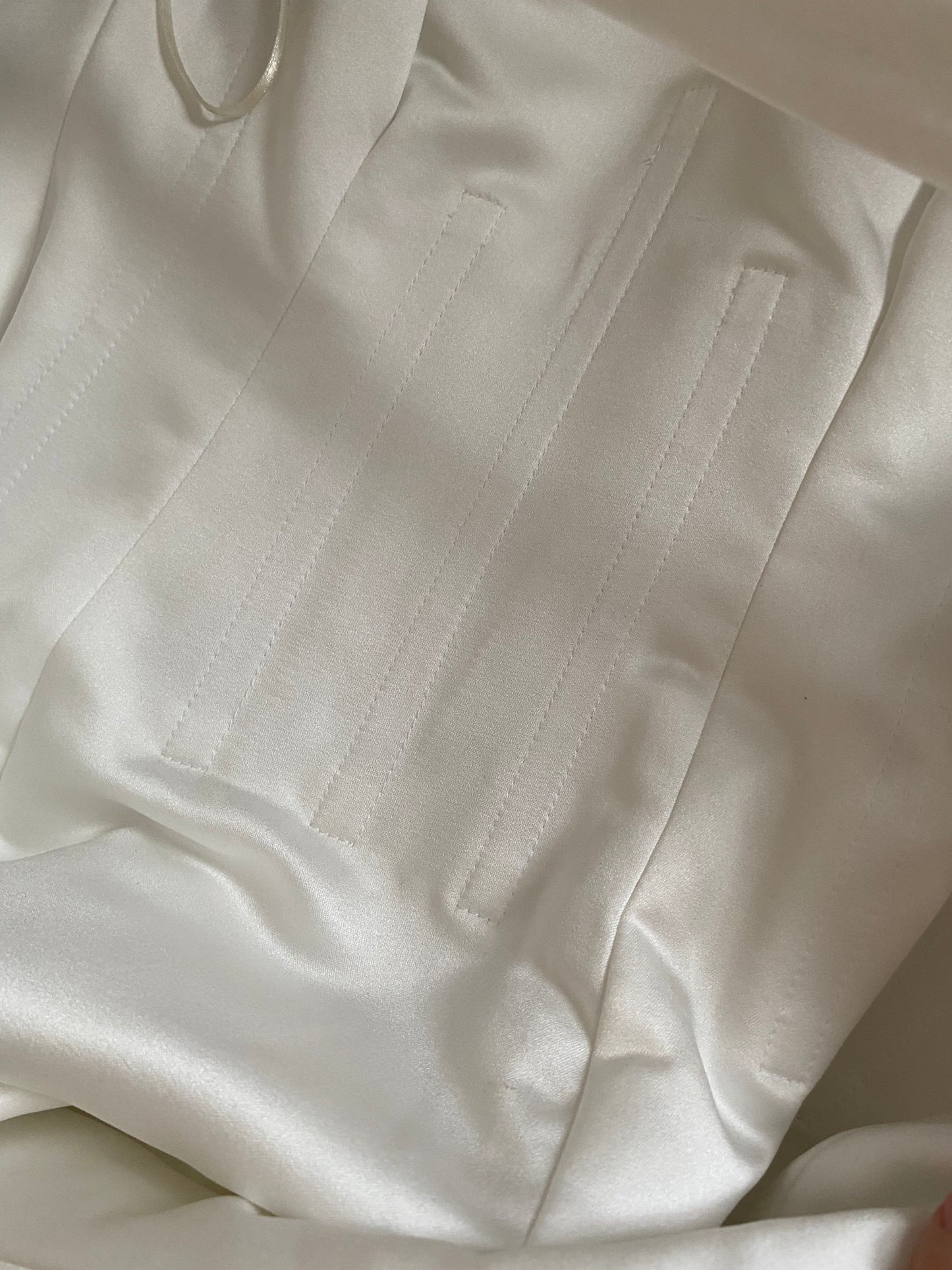 Maggie Sottero white strapless wedding dress & shawl uk 6-8