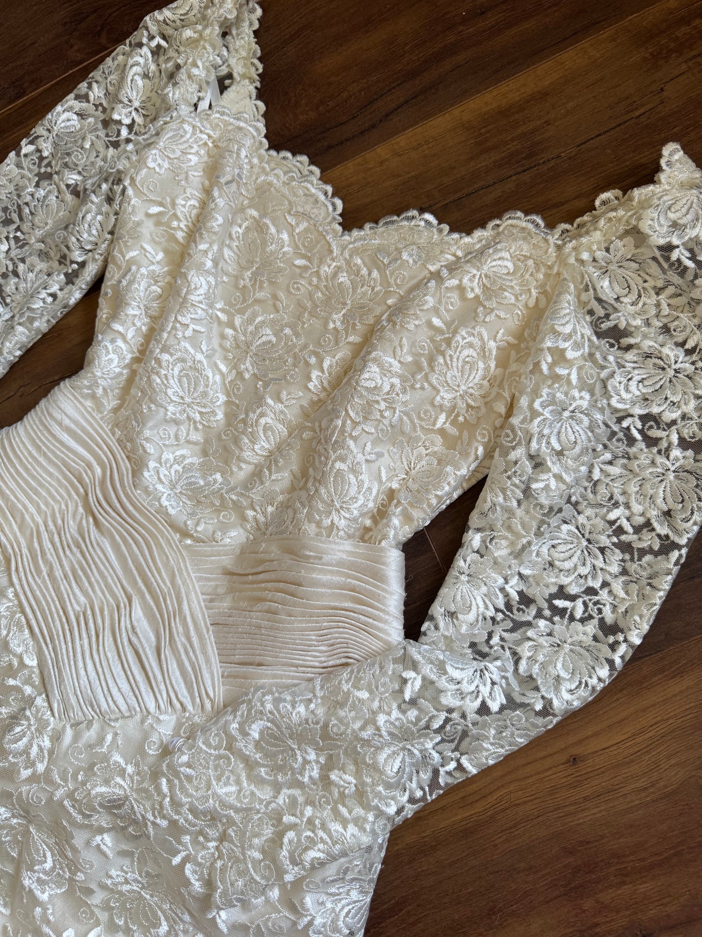 Helen Marina 1990s pure silk lace wedding dress uk 10